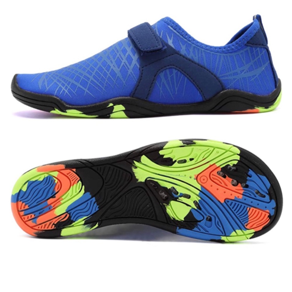 Fanture Lightweight Athletic Slip On Aqua Socks